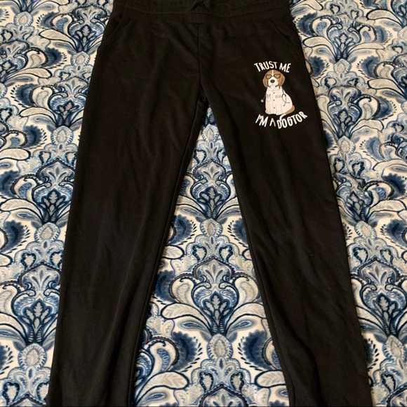 Cute Black Sweatpants - Picture 3 of 4